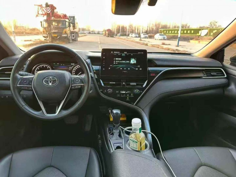 济宁23年丰田凯美瑞4