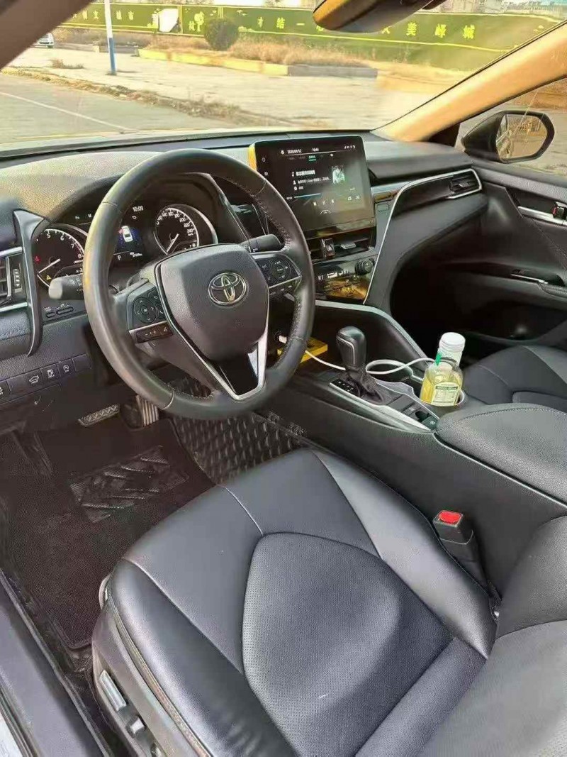济宁23年丰田凯美瑞6