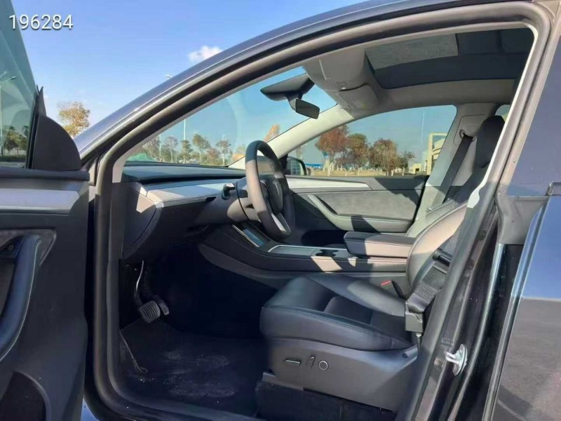 盐城24年特斯拉MODEL Y4