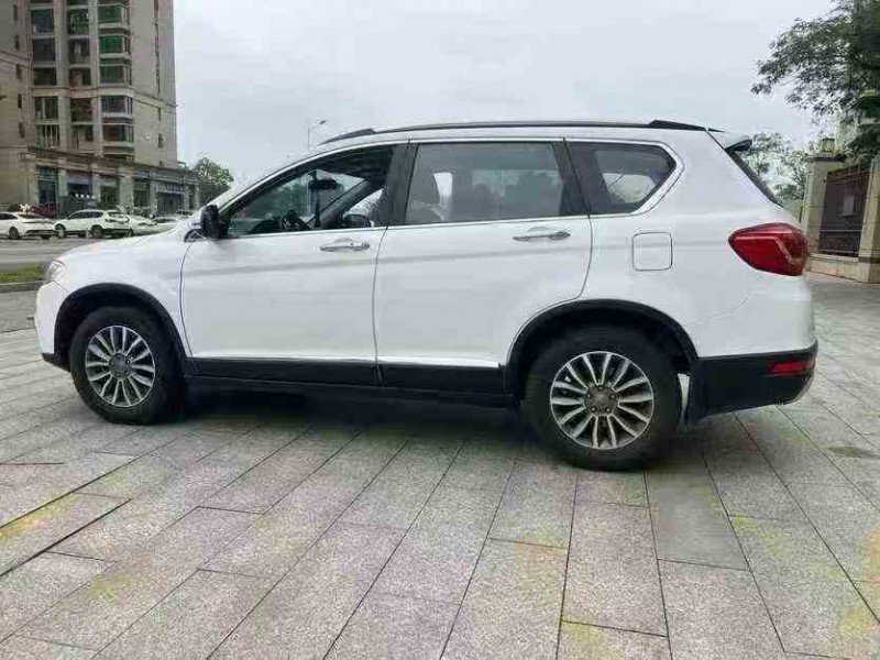 吉安17年哈弗H68