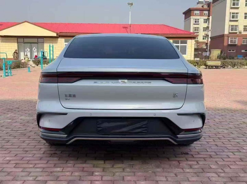 东营24年比亚迪汉9