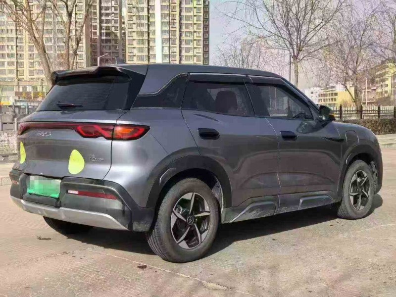 汉中25年比亚迪元7