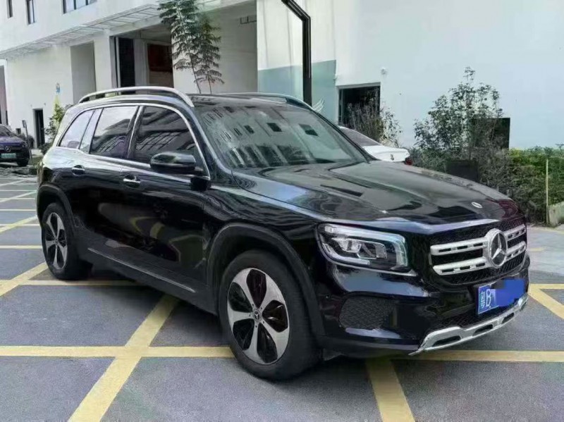 深圳23年奔驰GLB2