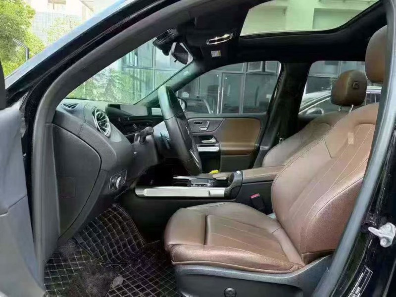 深圳23年奔驰GLB4