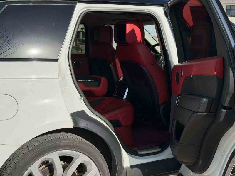 西安22年路虎揽胜运动4