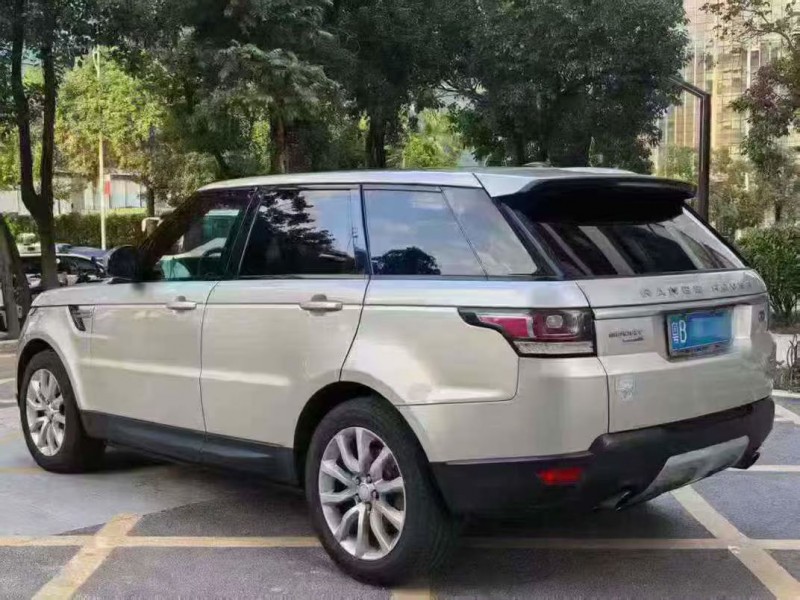 深圳15年路虎揽胜运动5