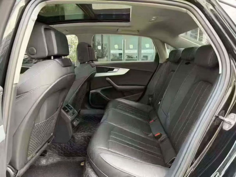 深圳22年奥迪A4L5