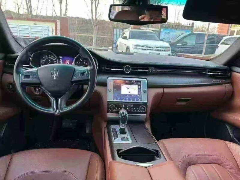 淄博14年玛莎拉蒂总裁6