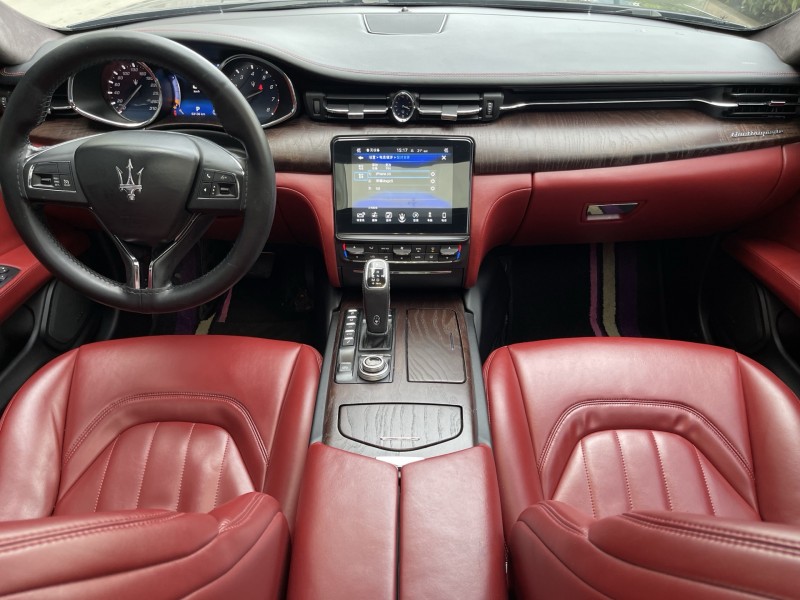 济宁17年玛莎拉蒂总裁5