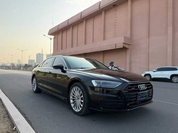 潍坊21年奥迪A8L2