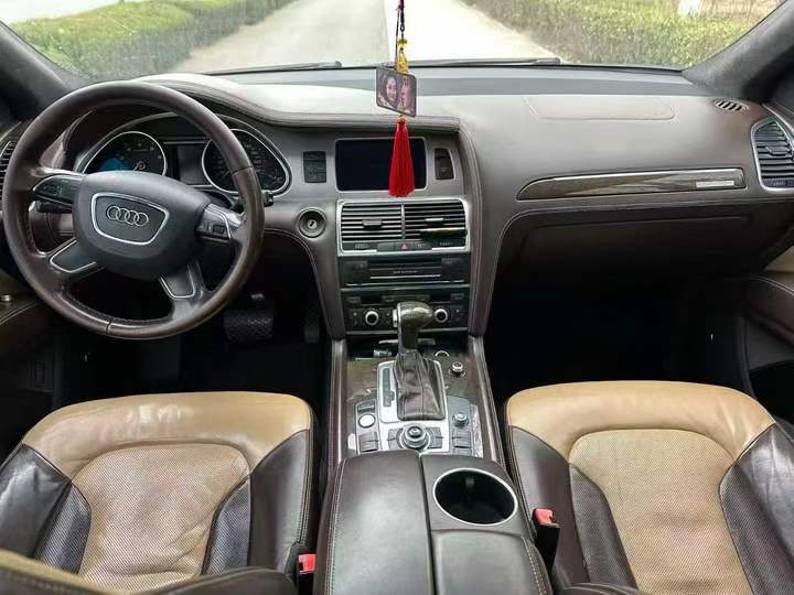 东营14年奥迪Q75