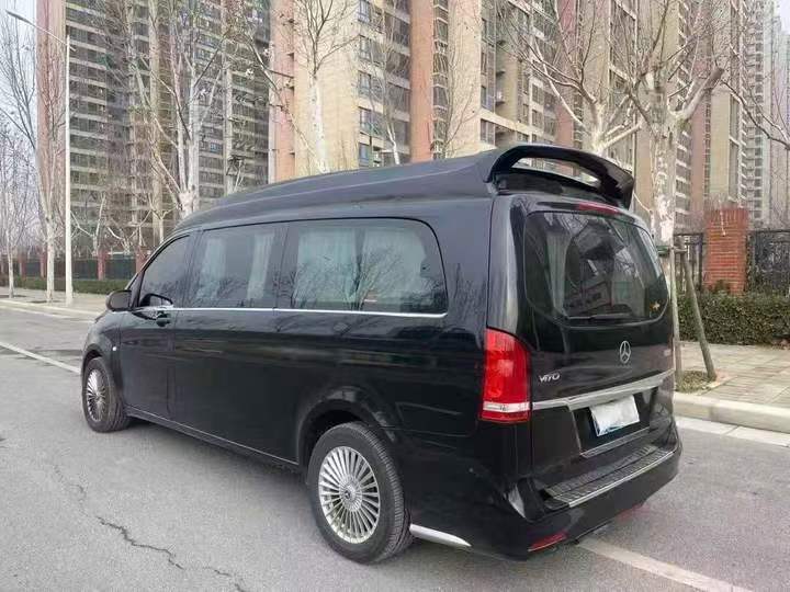 焦作20年奔驰威霆8