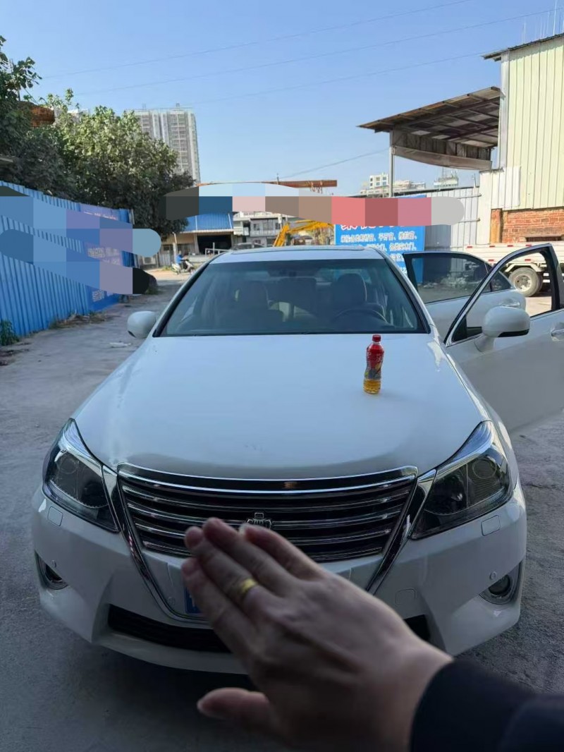 茂名12年丰田皇冠1