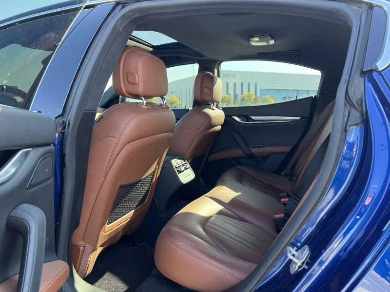 常州21年玛莎拉蒂Ghibli5