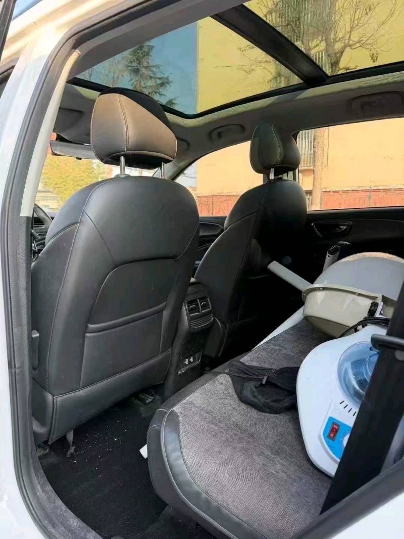 潍坊22年荣威RX59