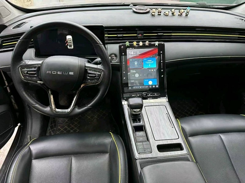 重庆22年荣威RX57