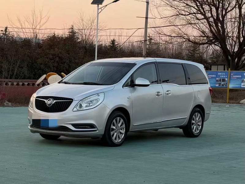 青岛18年别克GL83