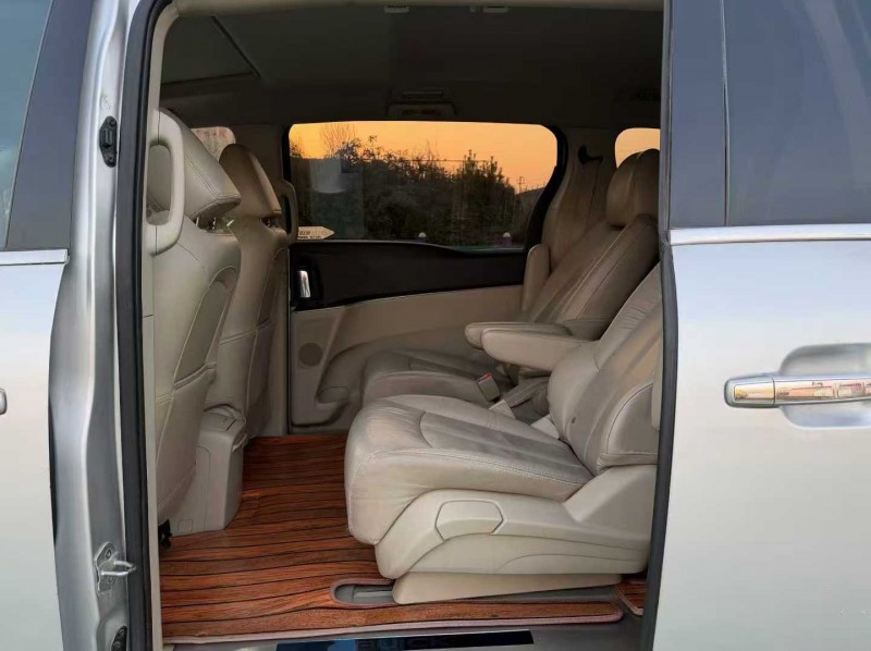 青岛18年别克GL85