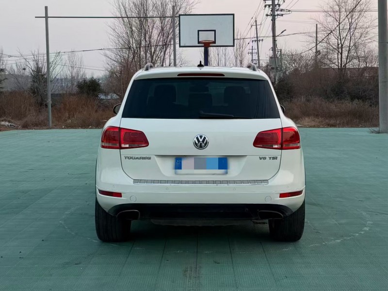 青岛15年大众途锐6