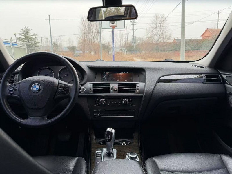 青岛14年宝马X34