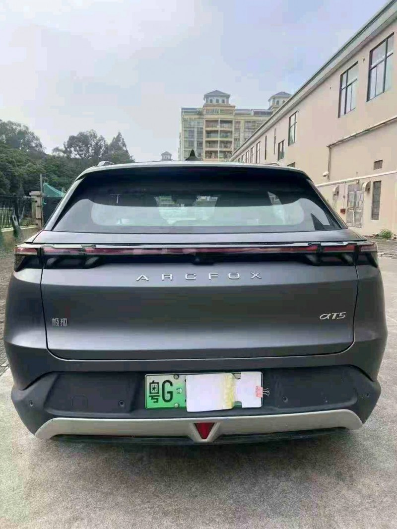 江门24年极狐汽车阿尔法9