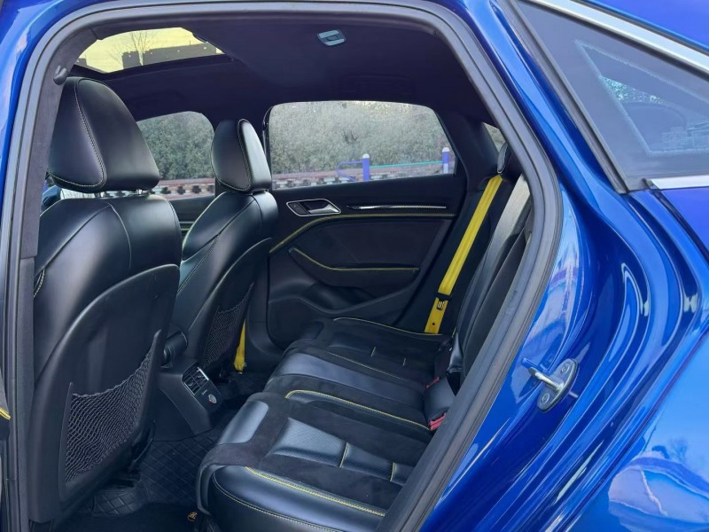 青岛16年奥迪S35