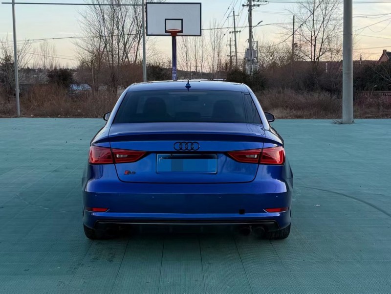 青岛16年奥迪S36