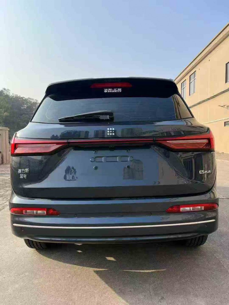 江门25年东风蓝电E59
