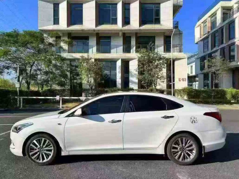 深圳20年现代名图7