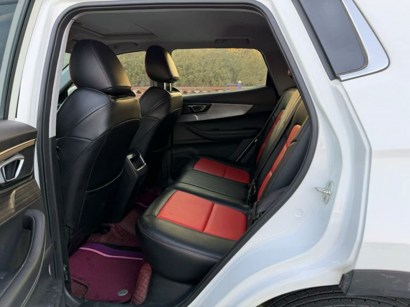 青島21年奇瑞瑞虎5