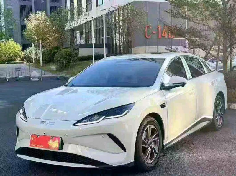 江门25年比亚迪海豹3