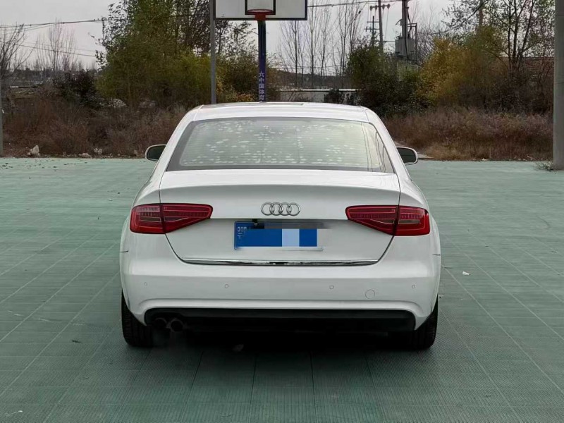 青岛15年奥迪A4L6