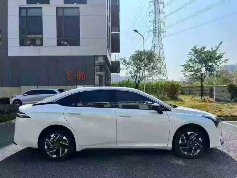 汕头25年传祺埃安S7