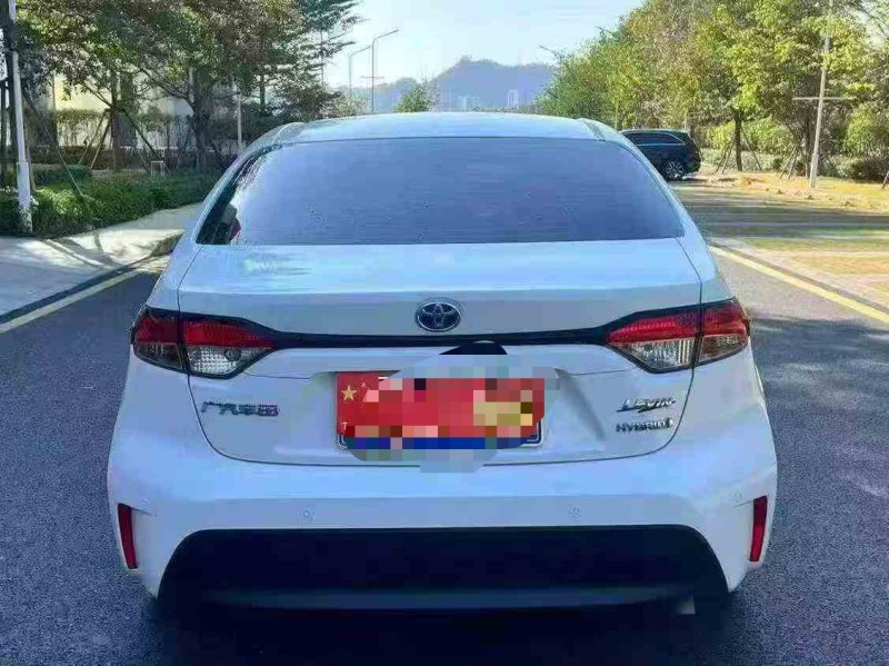 湛江23年丰田雷凌8