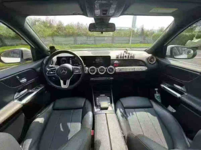 湛江22年奔驰GLB4