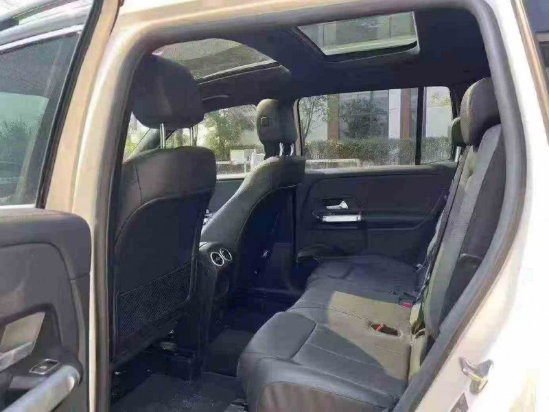 湛江22年奔驰GLB5