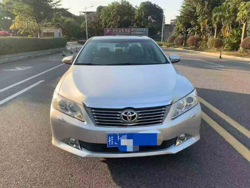江门12年丰田凯美瑞1