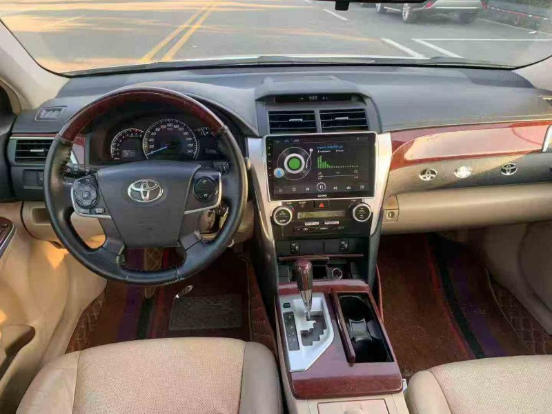 江门12年丰田凯美瑞4