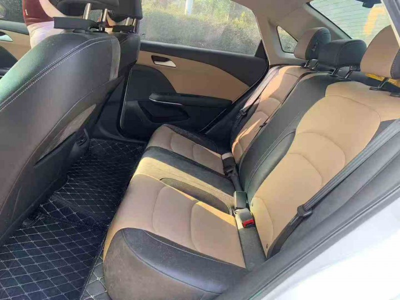 湛江22年雪佛兰科鲁泽5