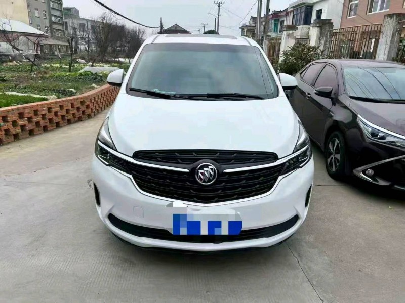 苏州23年别克GL81