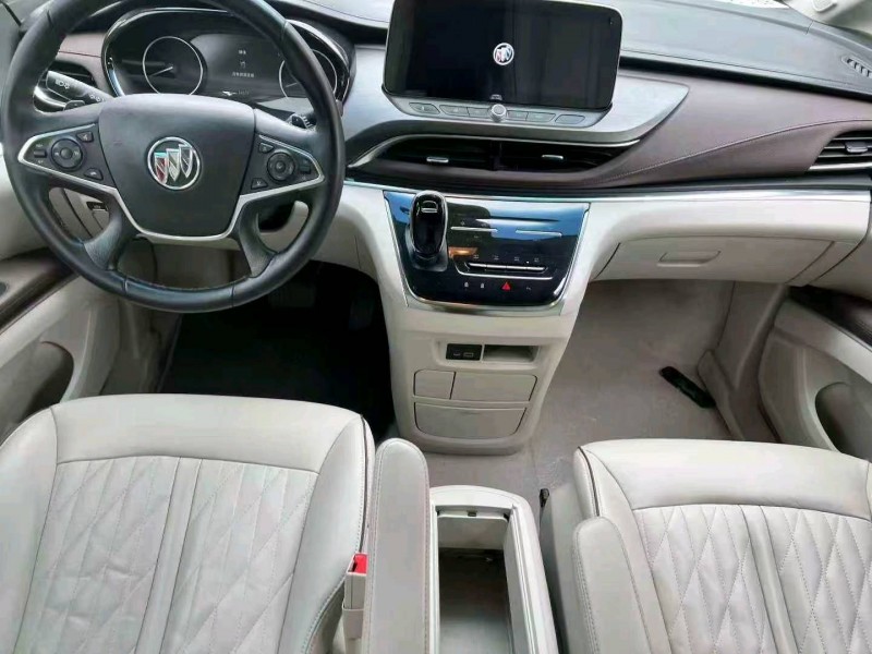 苏州23年别克GL84