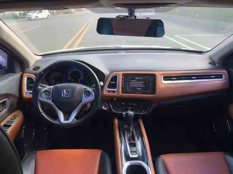 韶关16年本田缤智6