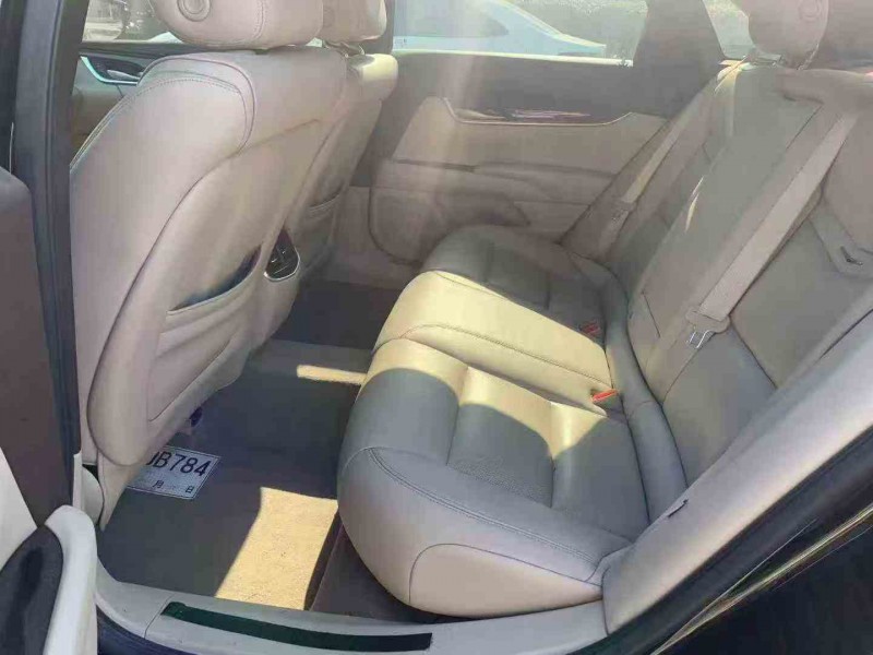 江门16年凯迪拉克XTS6