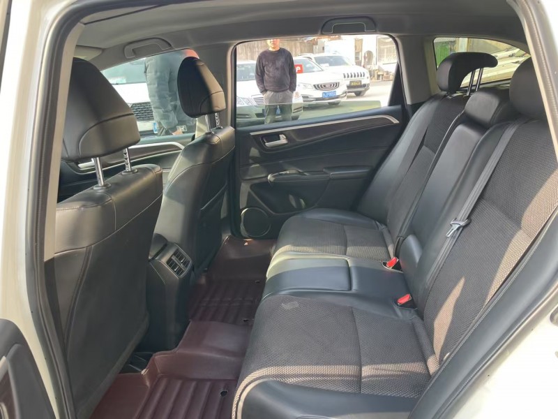 济南16年本田杰德5