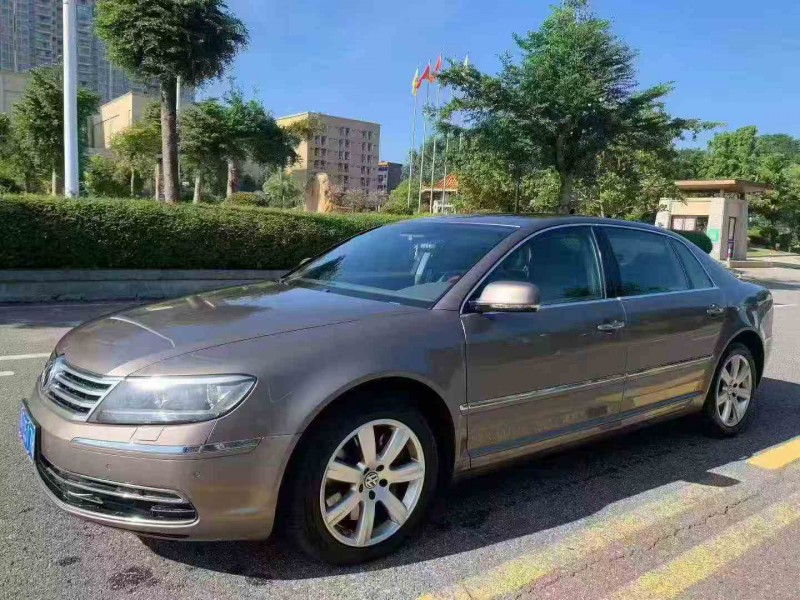 贵港16年大众辉腾3