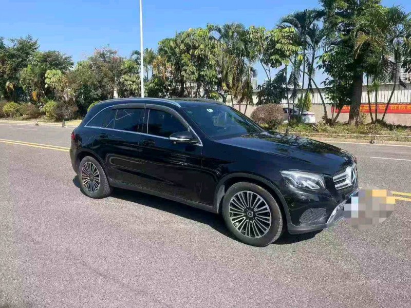 湛江19年奔驰GLC2