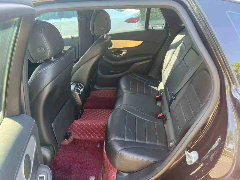 湛江19年奔驰GLC5