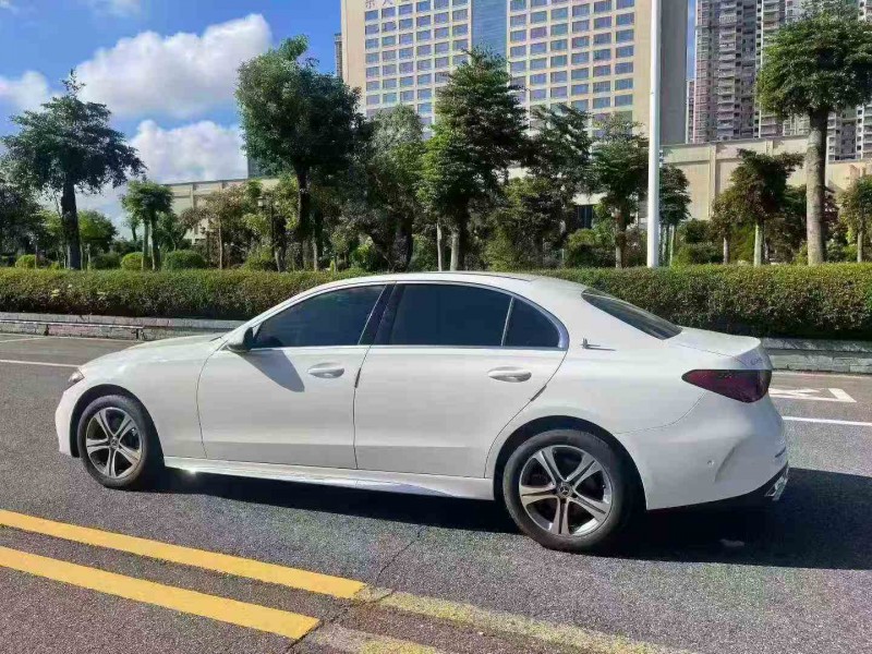 湛江22年奔驰C7