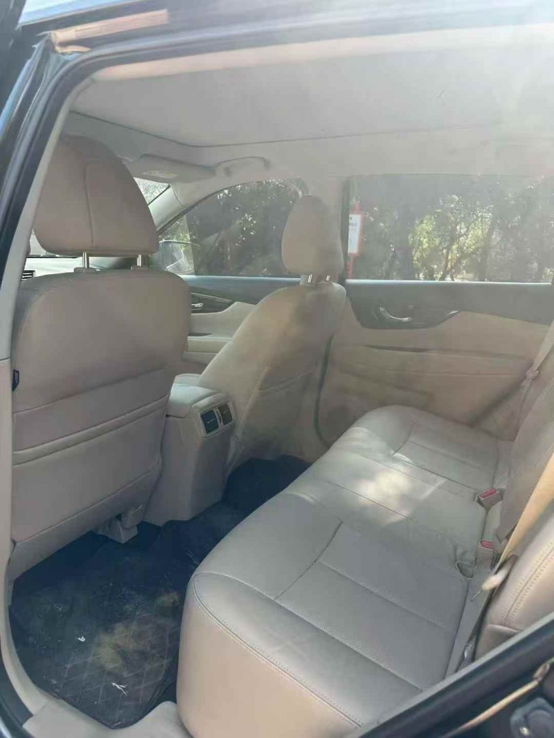 广州18年日产奇骏5