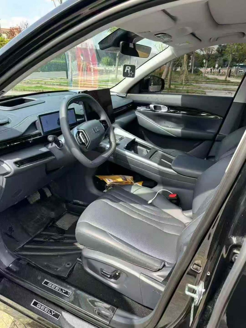 广州25年吉利银河6